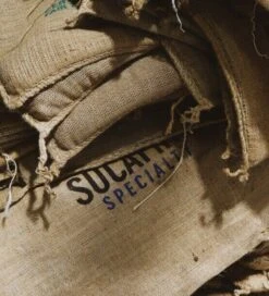 Kalo Koffie - 100% Arabica Koffiebonen - Milano Espresso - 1kg - Exclusieve Koffie -KoffieLuxe Aanbiedingen Winkel 1091x1200