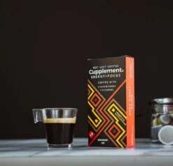 Cupplement Energy/Focus Blend Dark Roast Espresso - 10 Nespresso Koffiecups - Koffie Met Vitamines, Extra Cafeïne En Superfoods - Duurzame Biologische Afbreekbare Koffie Capsules -KoffieLuxe Aanbiedingen Winkel 1200x1157 1