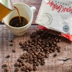 Jones Brothers Coffee The Big Shot Koffiebonen - 6 X 500 Gram -KoffieLuxe Aanbiedingen Winkel 1200x1200 171