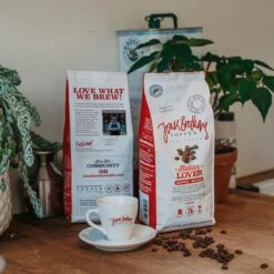 Jones Brothers Coffee Koffiebonen Italian Lover – 6 X 500 Gram 9 Jones Brothers Coffee Koffiebonen Italian Lover – 6 X 500 Gram -KoffieLuxe Aanbiedingen Winkel 1200x1200 196