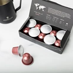 Aroma Club - Nespresso Compatible Capsules (120 St.) - No. 4 Fair Frank - Intensiteit 4/5 - Espresso - 100% Aluminium Koffiecups 9 Aroma Club - Nespresso Compatible Capsules (120 St.) - No. 4 Fair Frank - Intensiteit 4/5 - Espresso - 100% Aluminium Koffiecups -KoffieLuxe Aanbiedingen Winkel 1200x1200 29