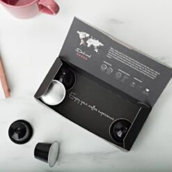 Aroma Club - Proefpakket Nespresso Compatible Capsules (100 St.) - 5 Smaken - Espresso & Lungo - 100% Aluminium Koffiecups -KoffieLuxe Aanbiedingen Winkel 1200x1200 51