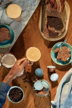 Nescafé Dolce Gusto Coconut Macchiato Capsules - Vegan Koffie - 36 Koffiecups 12 Nescafé Dolce Gusto Coconut Macchiato Capsules - Vegan Koffie - 36 Koffiecups -KoffieLuxe Aanbiedingen Winkel 800x1200 5